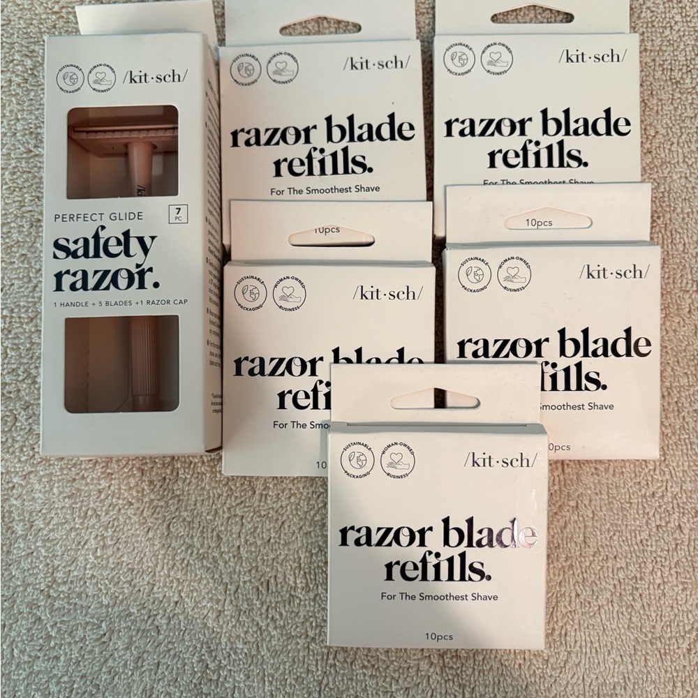 Kitsch Pink Safety Razor with Blade Refills